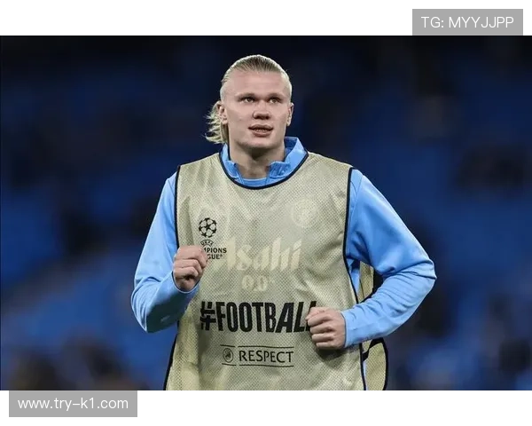 哈兰德 vs 伊布：北欧中锋终结方式与战术角色对比解析