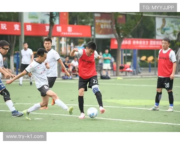 七人制足球规则解析：比赛人数及关键判罚规范解读