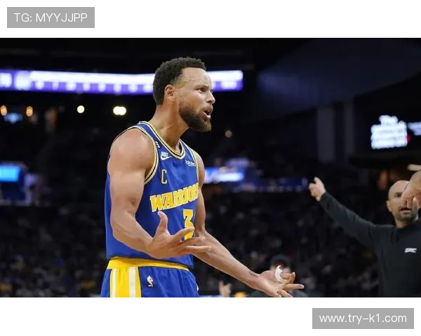 详解三秒区规则国际与NBA差异,篮球迷必须了解的裁判判罚标准 详解三秒区规则国际与NBA差异,篮球迷必须了解的裁判判罚标准