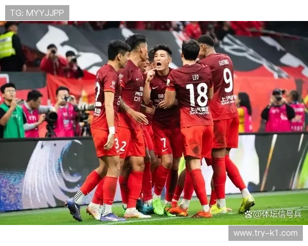 上海海港冬训强度升级全力备战亚冠关键战役 上海海港冬训强度升级全力备战亚冠关键战役